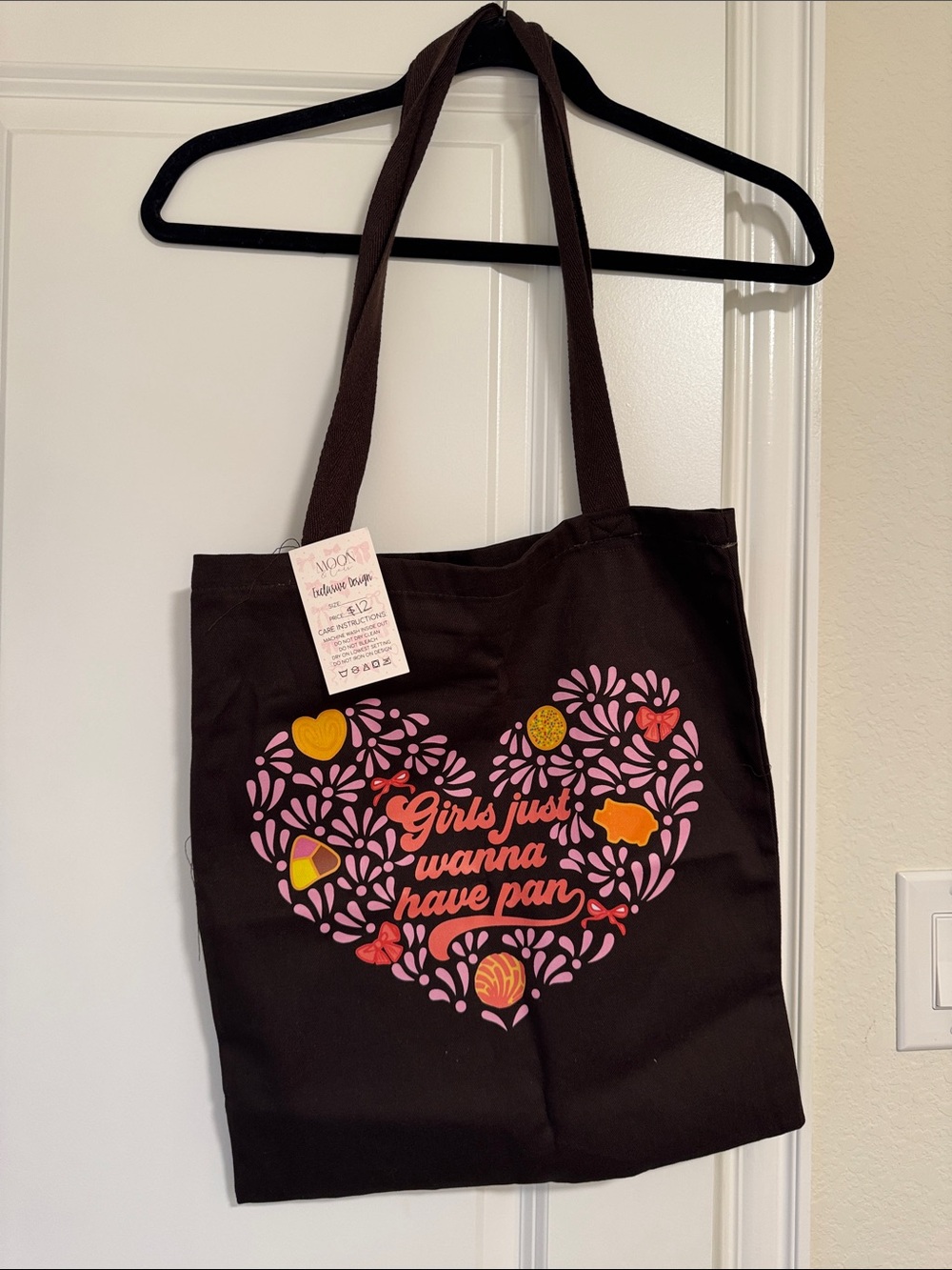 NWT graphic tote “Girls Just Wanna Have Pan” Heart Print Tote Bag - Brown